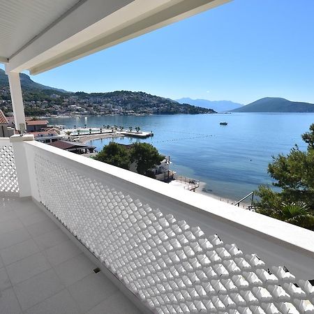 Apartment Aqua Херцег-Нови Экстерьер фото